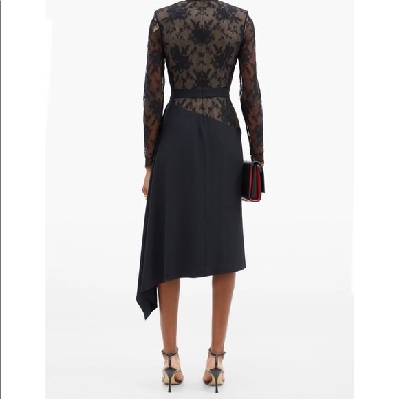 ALEXANDER MCQUEEN
Draped crepe and lace dress 38 - Picture 5 of 16